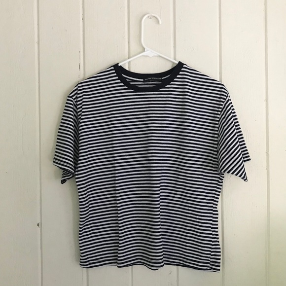 Brandy Melville Tops - Brandy Melville Aleena top